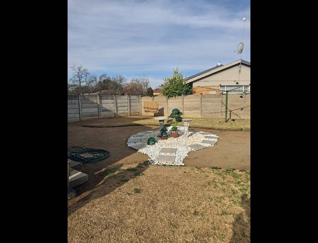 5 BEDROOM HOUSE FOR SALE IN VILLIERS